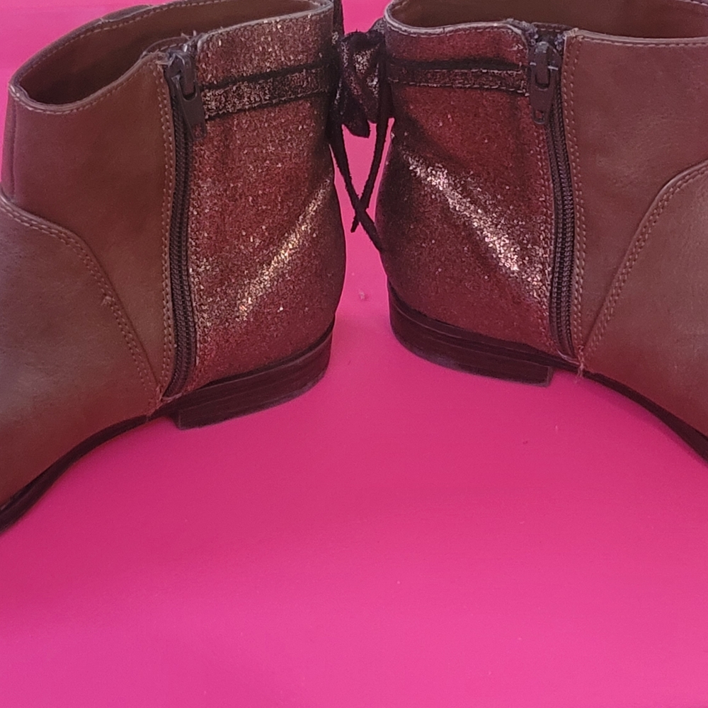 Brown booties - Picture 5 of 6